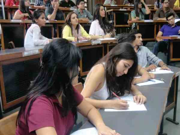 पुलिस कर रही हैं जांच