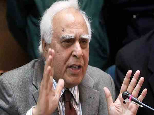 4 years of modi government senior congress leader kapil sibal tweets and attacks modi government 4 years of modi government senior congress leader kapil sibal tweets and attacks modi government
