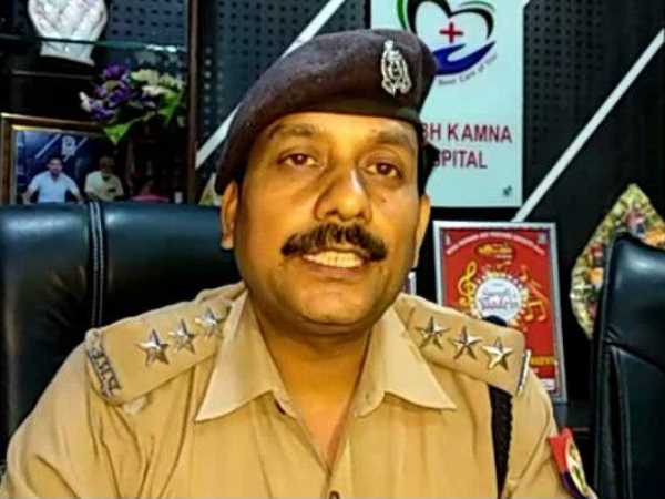 पुलिस ने किया गिरफ्तार पुलिस ने किया गिरफ्तार