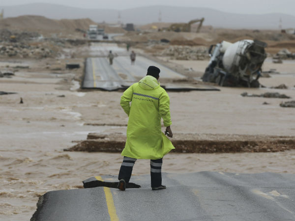 तीन दिनों की छुट्टियां 