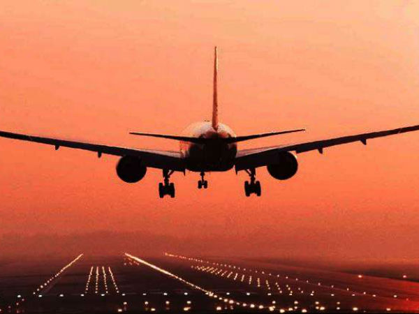 मकर लग्न की कुंडली में चतुर्थ और दशम भाव में शनि हो तो....