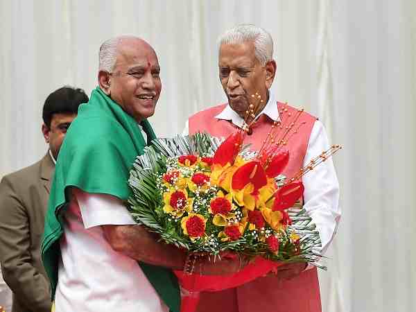 सुप्रीम में आज कर्नाटक के भविष्य का फैसला