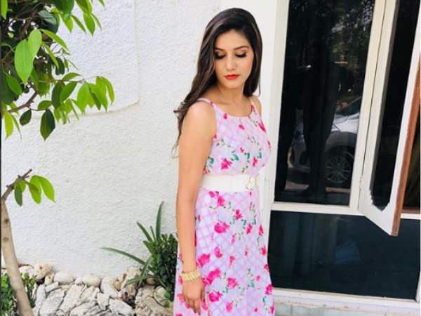 यूट्यूब पर चला सपना का जादू यूट्यूब पर चला सपना का जादू