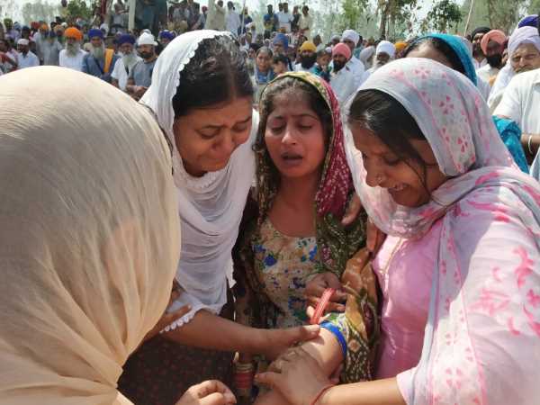 शनिवार को पहुंचा शव