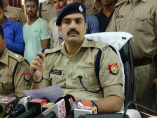 वकील की दिनदहाड़े हत्या से हड़कंप वकील की दिनदहाड़े हत्या से हड़कंप