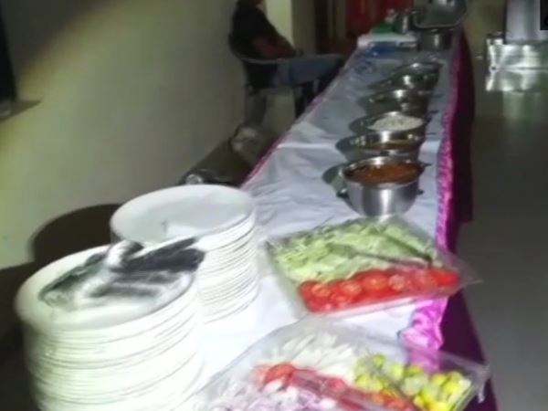 up minister suresh rana visits dalits house