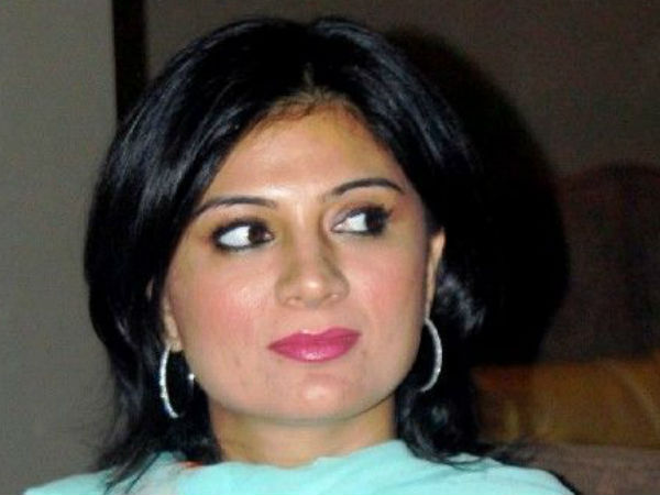 कौन है सोनिया कपूर? 