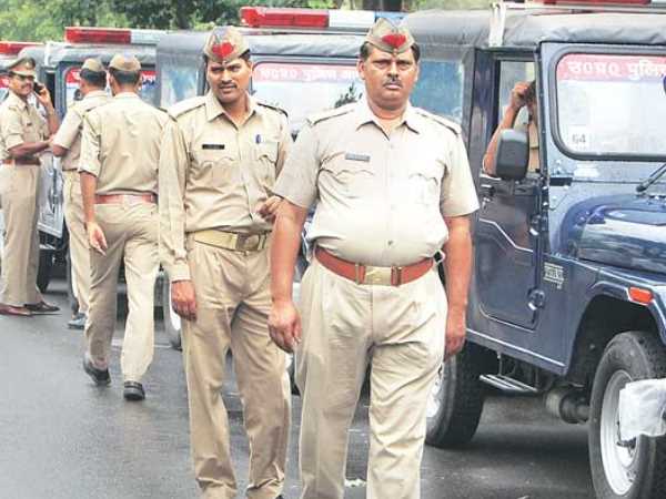 खुद खरीदनी होगी टोपी