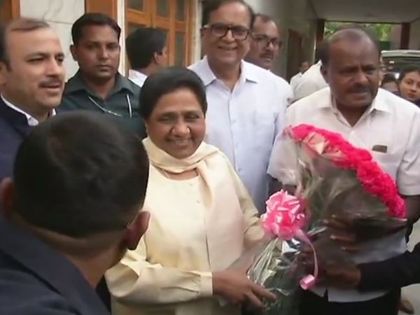 कुमारस्वामी के शपथ में जुटेगा विपक्ष