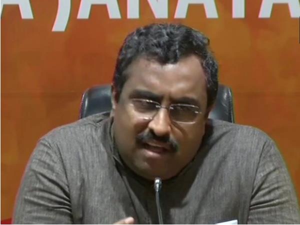 महबूबा से स्थिति नहीं संभली: माधव