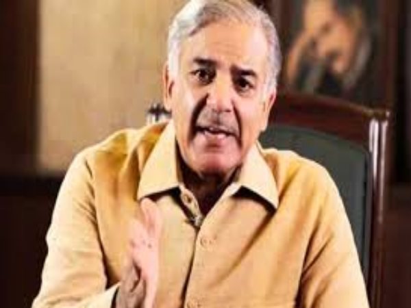 नवाज के बाद उनके भाई और पूर्व सीएम शहबाज करप्शन केस में फंसे नवाज के बाद उनके भाई और पूर्व सीएम शहबाज करप्शन केस में फंसे