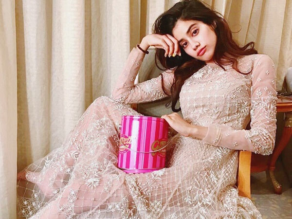 वीडियो सोशल मीडिया पर हुआ हिट