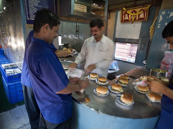 वेबसाइट पर लाइव होगा स्ट्रीम किचन