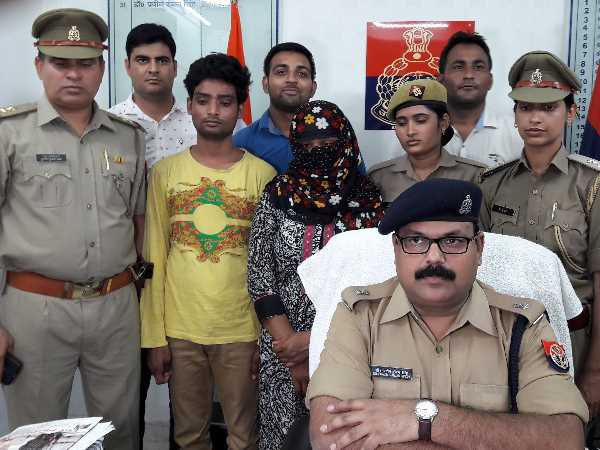 Looteri dulhan arrested in Bulandshahr Looteri dulhan arrested in Bulandshahr