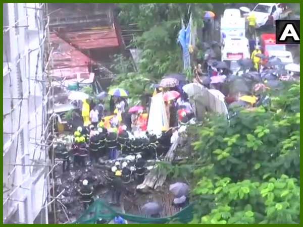 mumbai Chartered aircraft crashes in Ghatkopar mumbai Chartered aircraft crashes in Ghatkopar