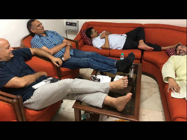 ये है धरने की मांगें 