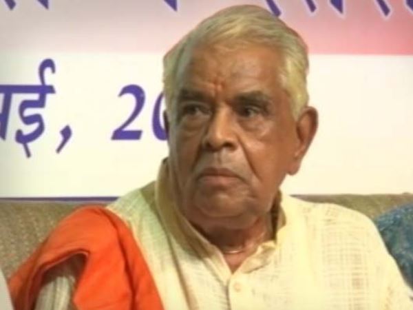 एक महीने में खाली करने होंगे आवास