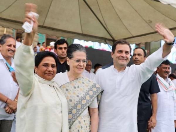 बीजेपी के गणित बिगाड़ने के लिए कांग्रेस और बीएसपी दो अहम फॉर्मूले पर काम कर रही