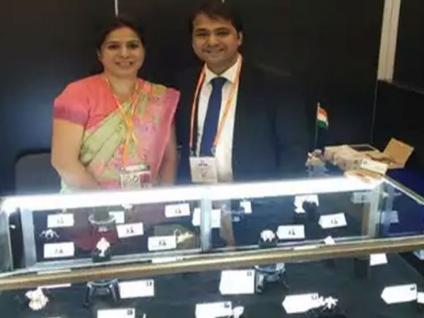  खुशबू ने तैयार किया मॉडल