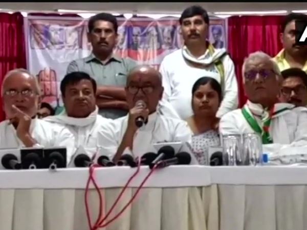 संघ ने मस्जिदों में धमाके करवाए