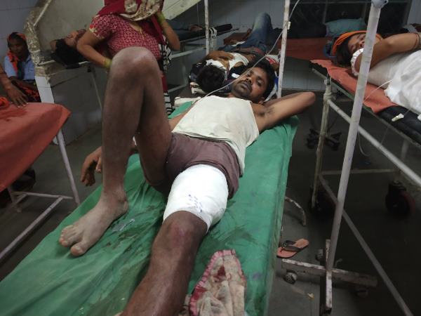 shahjahanpur two men shot the son of parents who provides them liquor shahjahanpur two men shot the son of parents who provides them liquor