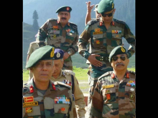 धर्मनिरपेक्षता की फोटोग्राफ धर्मनिरपेक्षता की फोटोग्राफ