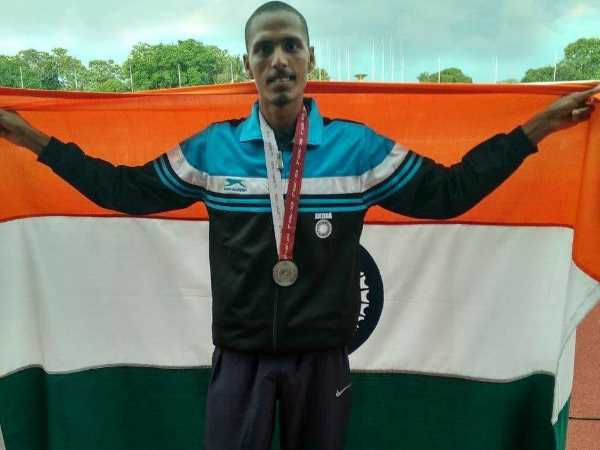 इंद्रजीत पटेल के साथ कर रहे हैं तैयारी 