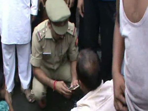 farrukhabad police beaten a ex armyman 
