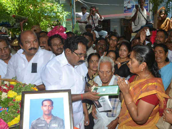 हर किसी को आज तक है गर्व 