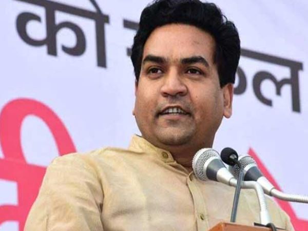 केजरीवाल के हर झूठ को साक्ष्य और तथ्यों के साथ उजागर कर रहा है