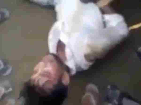 A lover beaten badly tied with pegs in Meerut A lover beaten badly tied with pegs in Meerut