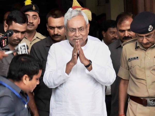 'मुझे इसकी परवाह नहीं है, कौन मुझे वोट करता है' 'मुझे इसकी परवाह नहीं है, कौन मुझे वोट करता है'