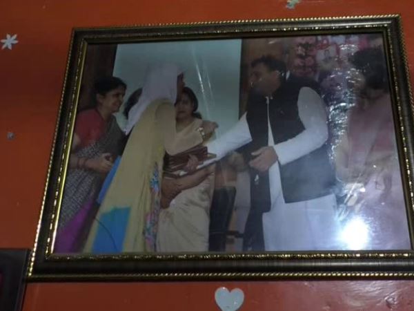 राष्ट्रीय वीरता पुरस्कार से सम्मानित