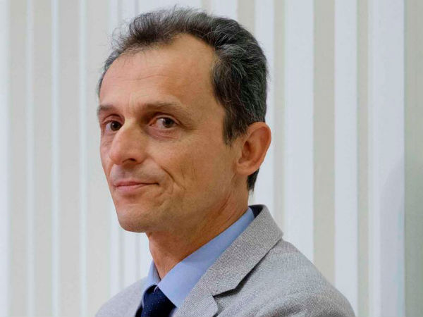 एस्ट्रोनॉट को बनाया साइंस मिनिस्टर एस्ट्रोनॉट को बनाया साइंस मिनिस्टर