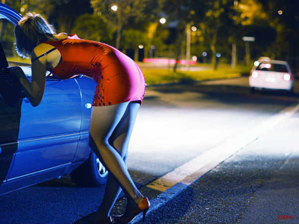 क्‍लाइंट से लेते थे 3000 डॉलर