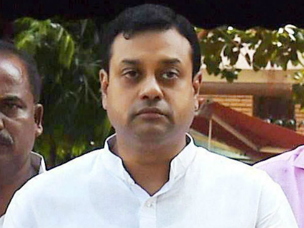 सबित पात्रा ने की आतंकी हाफिज सईद से महा-गठबंधन की तुलना, कहा- दोनों मोदी को रोकना चाहते हैं सबित पात्रा ने की आतंकी हाफिज सईद से महा-गठबंधन की तुलना, कहा- दोनों मोदी को रोकना चाहते हैं