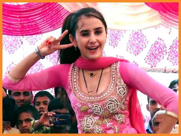 यूट्यब पर 'छोटी सपना' की धूम यूट्यब पर 'छोटी सपना' की धूम