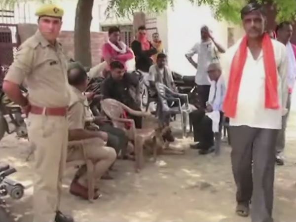 पुलिस मामले की तफ्तीश में जुटी
