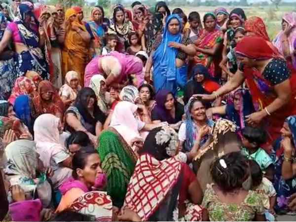 murder of sp leaders brother in acid attack