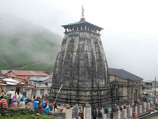 फर्जी बिल लगाकर सरकार से लिया पैसा