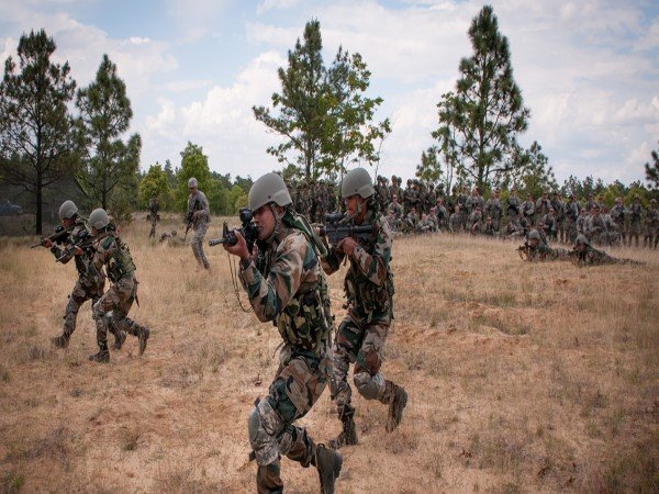 सीजफायर खत्म होते ही गठबंधन में दरार सीजफायर खत्म होते ही गठबंधन में दरार