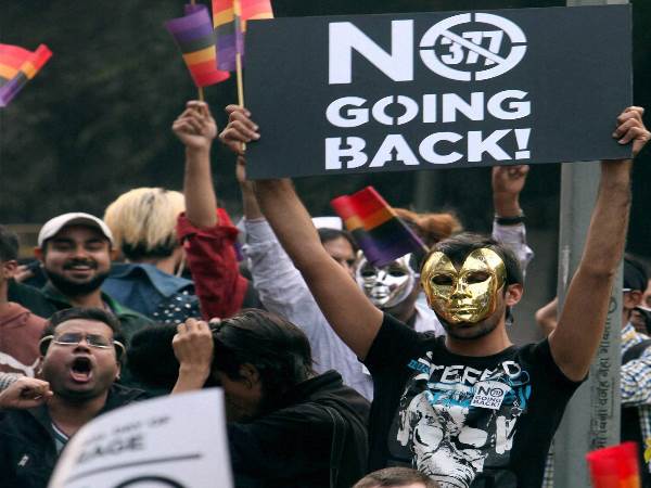 महिलाओं के अधिकार के खिलाफ