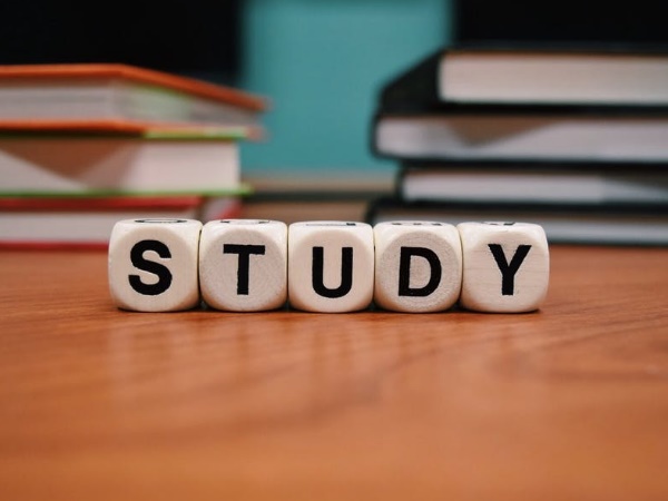 काम के चक्कर में नहीं ले पाते रोज क्लास