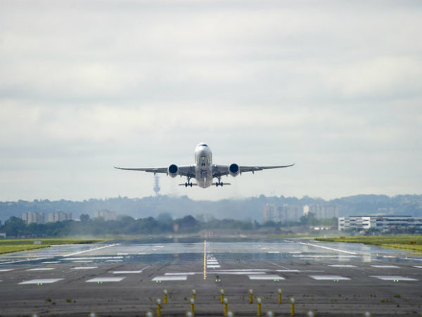 स्टाफ ने की थी शिकायत