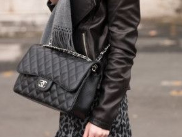 इस कीमत में खरीद सकते हैं गाड़ी