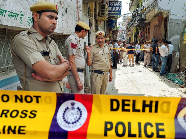 क्या हुआ दिल्ली के बुराड़ी में