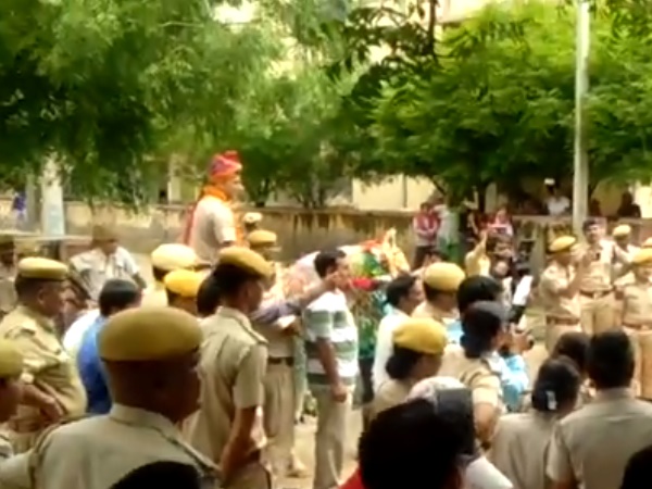 जयपुर पूर्व किया गया तबादला