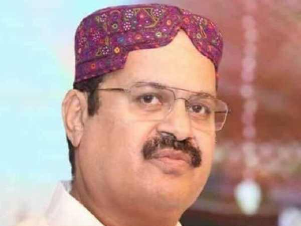 महेश मलानी पहले हिंदू जिन्होंने पाक चुनाव में मारी बाजी महेश मलानी पहले हिंदू जिन्होंने पाक चुनाव में मारी बाजी