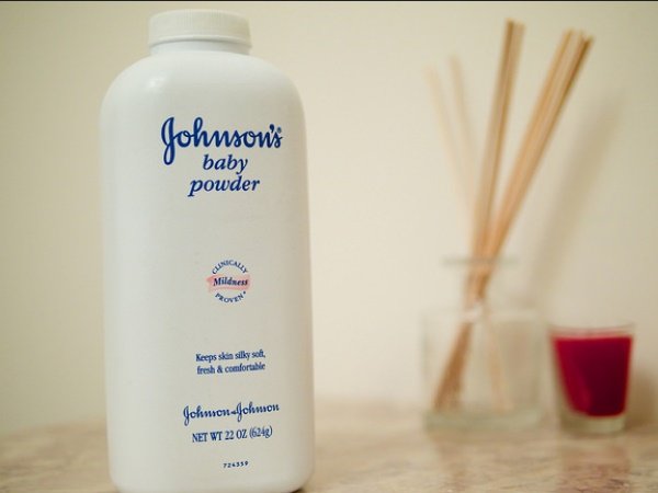 9,000 अलग केस लड़ रही है कंपनी