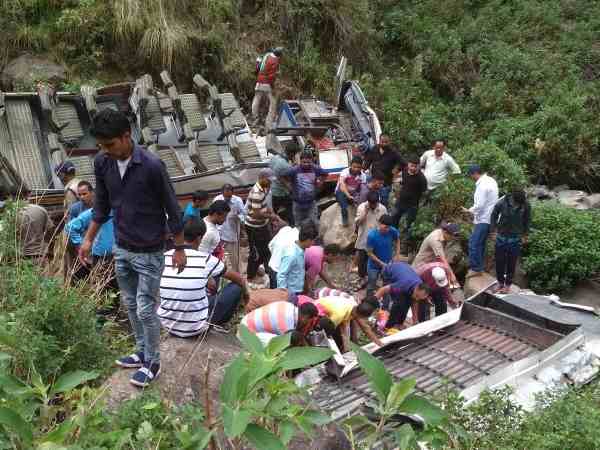 Uttarakhnd Paudi garhwal Dhumakot accident in Pics